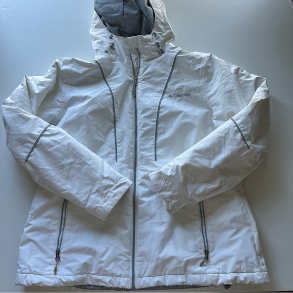 Columbia Snow Daze White Winter Coat Size L, Some Discoloration (Price Reflects) - Picture 1 of 2